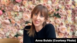 Anna Bulala, 28 de ani, spune că i s-a făcut o nedreptate când imaginile ei intime au fost distribuite fără permisiunea ei într-un chat de pe Telegram.