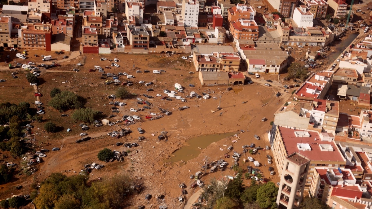 The number of victims of floods in Spain has increased to 158, Valencia is expecting new downpours