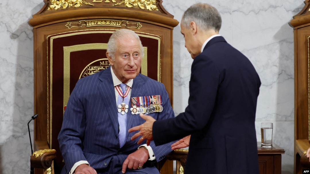 Король Карл III и премьер-министр Канады Марк Карни 