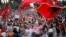 Demonstranti u glavnom gradu Albanije, Tirani, 21. juna.