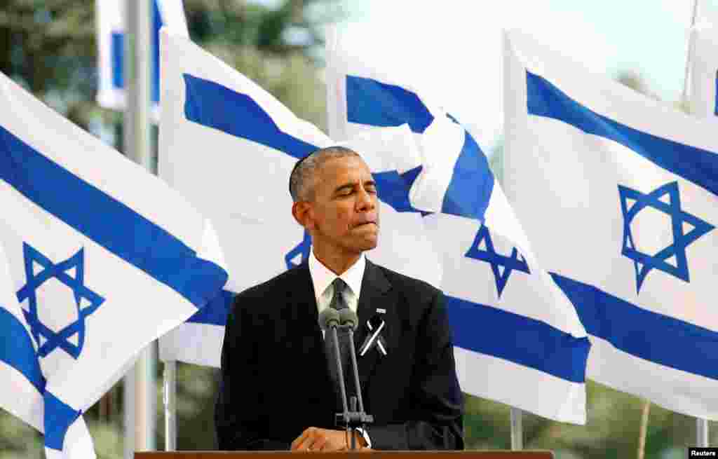 Барак Обама на похоронах Шимона Переса. 30 сентября 2016 года.