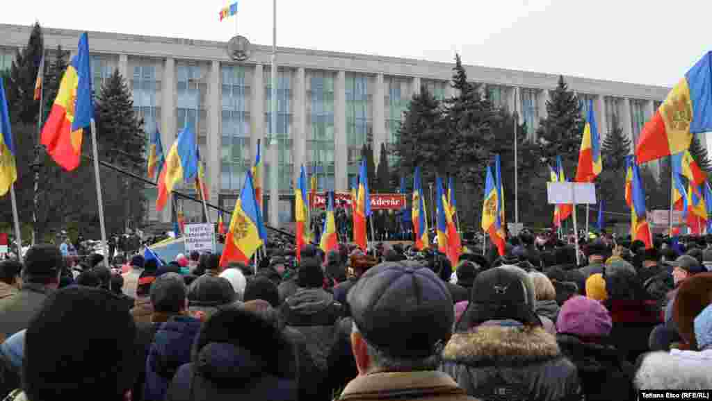 Platforma DA a organizat în PMAN unul dintre cele trei proteste care au avut loc astăzi în Chișinău.