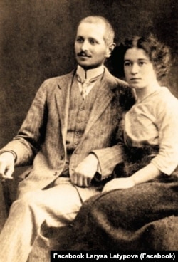 Осипа-Амалія Заклинська (з роду Середів) зі своїм чоловіком – відомим етнографом і вчителем Богданом Заклинським