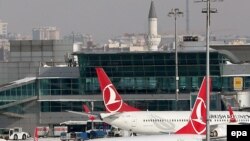 Международный аэропорт имени Ататюрка в Стамбуле.