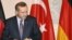 Գերմանիա – Թուրքիայի վարչապետ Թայիփ Էրդողանը Բեռլինում նախագահի նստավայր կատարած այցելության ժամանակ, 1-ը նոյեմբերի, 2011թ․