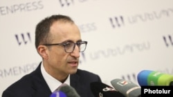 Աշխատանքի և բարեկեցության նախարար Արսեն Թորոսյան 