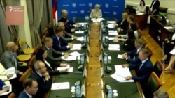 Кампания против "Яблока"