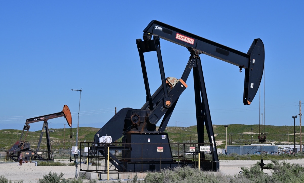 Oil prices fell sharply after US President Donald Trump's latest statements regarding negotiations with Iran