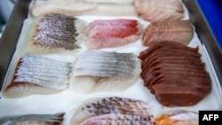 Delicatese japoneze la Hong Kong. China amenință cu reimpunerea unei interdicții mai vechi asupra unor asemenea importuri. 