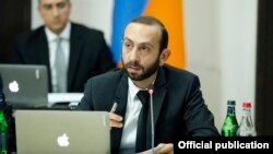 Armenia - First Deputy Prime Minister Ararat Mirzoyan speaks at a cabinet meeting in Yerevan, 22 May 2018.