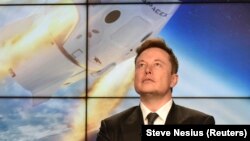 Компания SpaceX принадлежит предпринимателю Илону Маску.