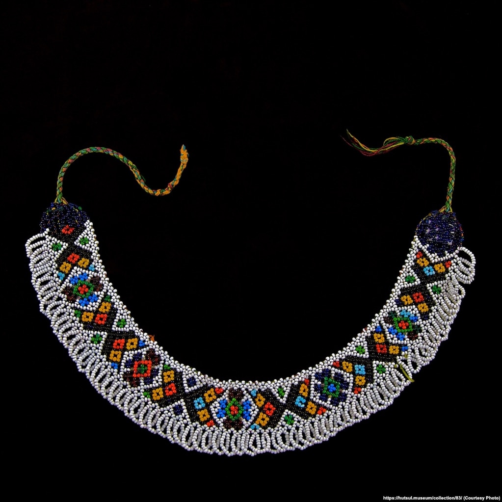 Гуцульська силянка. З колекції Національного музею народного мистецтва Гуцульщини та Покуття імені Й.Кобринського