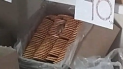 Diňle: Döwlet dükanlarynda syçanlar we hapaçylyk saklanyp galýar