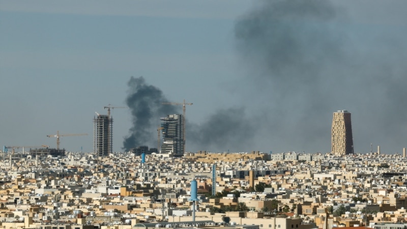 عربستان سعودی ۱۱ موشک شلیک‌شده به شهر صنعتی الجبیل را «رهگیری کرد»
