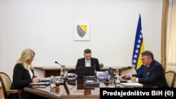 Članovi Predsjedništva BiH- Željka Cvijanović, Denis Bećirović i Željko Komšić.