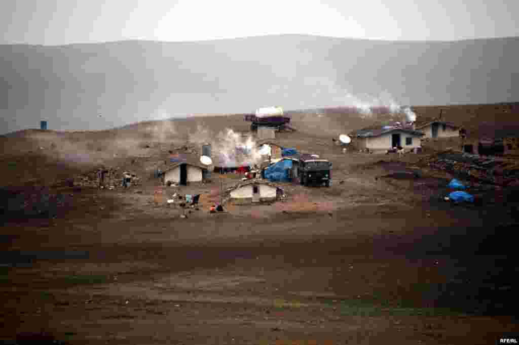 Кавказ тауларындагы борынгы Хыналык авылы #9