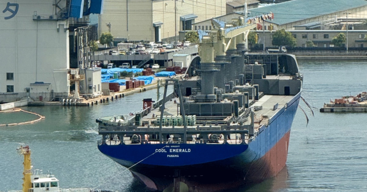 Who's Shipping Bananas To Russia, And Who's Shipping Cocaine?