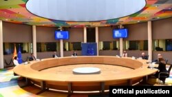 Премиерот Зоран Заев денеска во Брисел се сретна со претседателот на Европскиот совет Шарл Мишел.