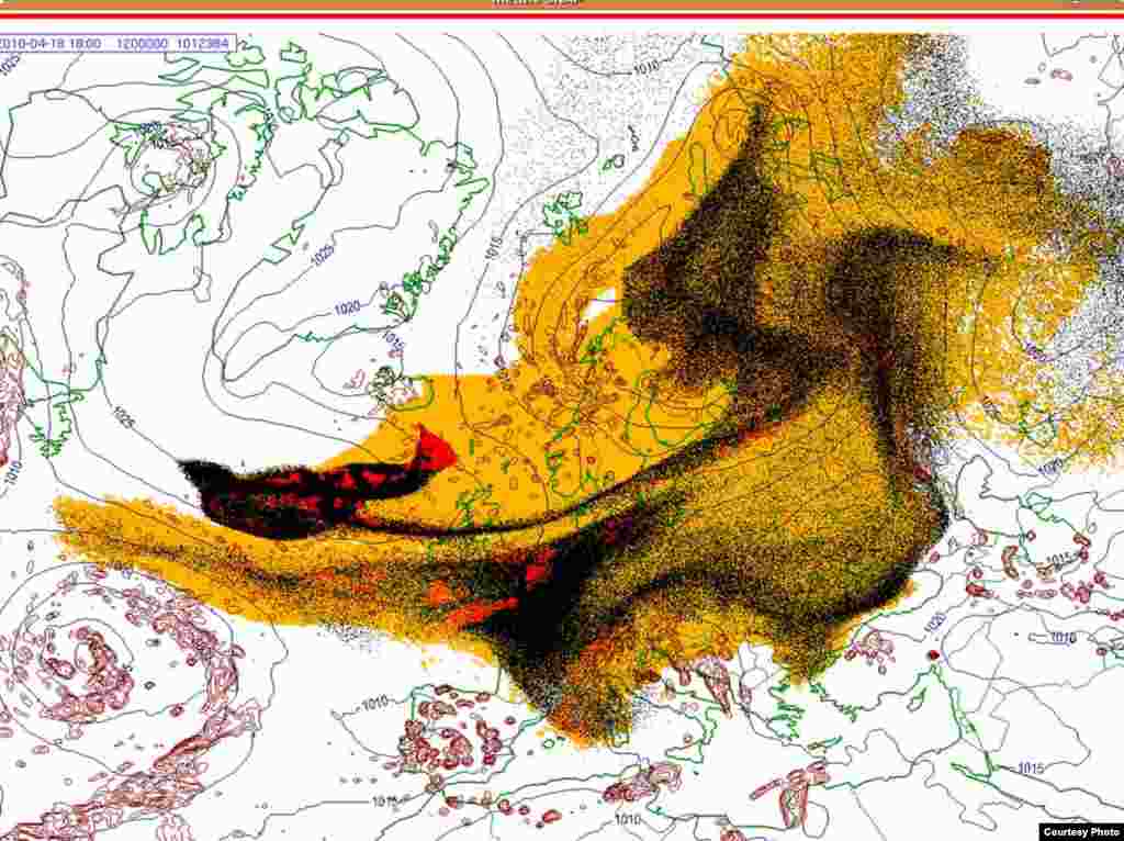 Проектирано движење на исландскиот облак од пепел (18.4. 1800 UTC) - Овие слики покажуваат проекција на движењето на облаците пепел од вулканска ерупција на Исланд низ Европа. Боите на сајтот претставуваат: жолто: пепел што ќе падне сам по себе црвено: пепел што ќе падне од врнежи црна: вистинскиот облак со пепел облак Извор: Норвешки Метеоролошки Институт