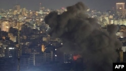 ლიბანში ირანის მხარდამჭერი ჰეზბოლას პოზიციებს ისრაელის სამხედრო-საჰაერო ძალები ბომბავენ ირანის წინააღმდეგ აშშ-ისრაელის სამხედრო ოპერაციის პარალელურად. თავის მხრივ, ჰეზბოლა ისრაელის ტერიტორიას უტევს