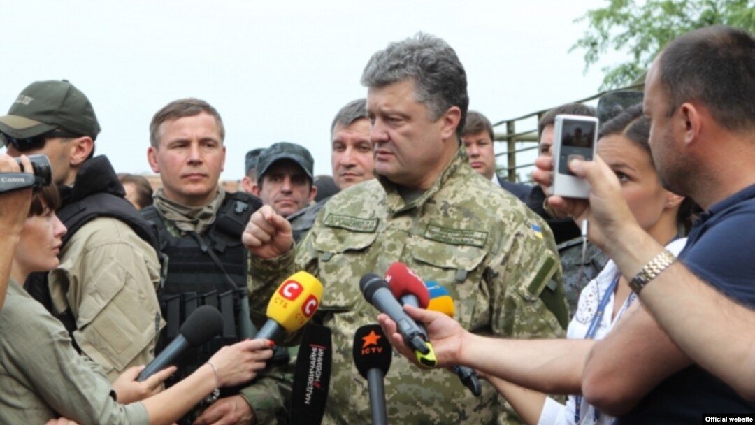 President Poroshenko announced the cease-fire on a working trip to the Donetsk region.