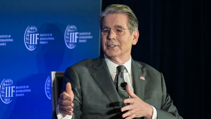 بسنت: چین با احتکار نفت در دوران جنگ ایران، شریک قابل اعتمادی نبوده است