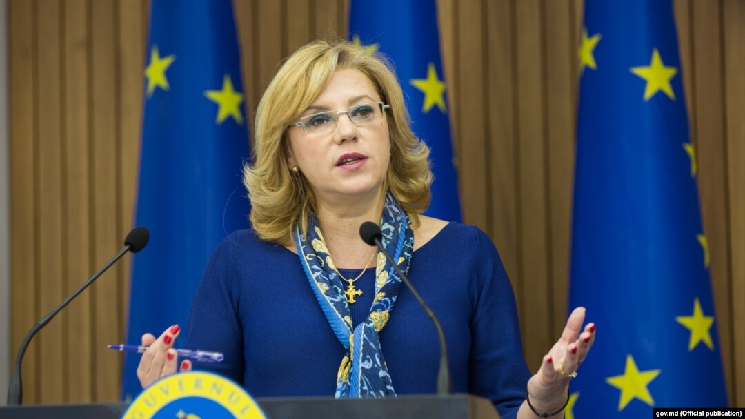 Corina Crețu i-a scris Vioricăi Dăncilă avertizând-o că banii pentru cele trei spitale regionale se pierd. PSD promisese opt spitale regionale și unul republican în programul de guvernare