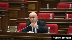 Armenia - Parliament deputy Hovik Aghazarian speaks during a session of the National Assembly.