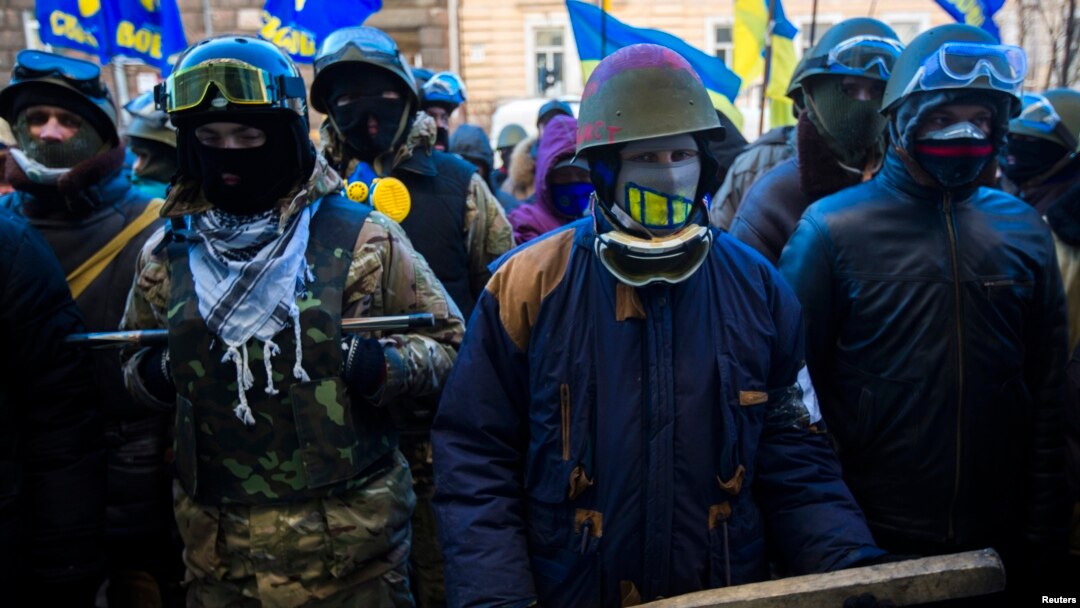 Антиправительственная акция около здания Госавтоинспекции МВД в Киеве (31 января 2014 года)