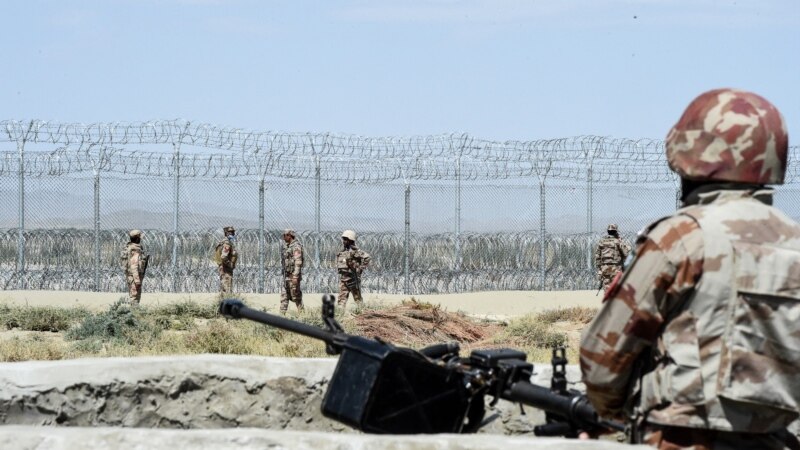 Пакистан го затвори главниот премин на границата со Авганистан 