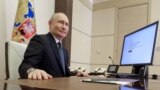 Președintele rus Vladimir Putin a votat online la alegerile prezidențiale din 15 martie.