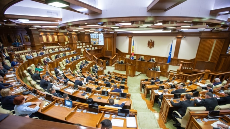 Парламент Молдови остаточно схвалив вихід із СНД