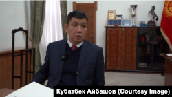 Бишкек шаарынын мэри Айбек Жунушалиев.
