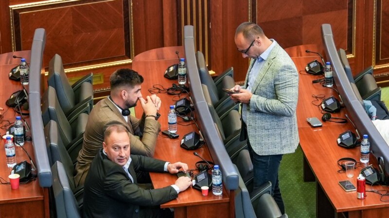 Rok za konstituiranje kosovske skupščine izteka, sodišče uvedlo začasno odredbo