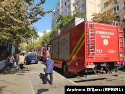 Echipe de salvatori la locul exploziei din București, 17 octombrie 2025.