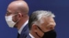 Charles Michel és Orbán Viktor egy EU-csúcson Brüsszelben, 2020. július 17-én.
