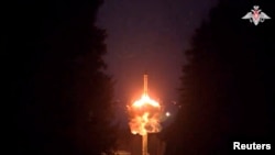 عکسی از ویدئویی که وزارت دفاع روسیه از پرتاب موشک اتمی منتشر کرده است