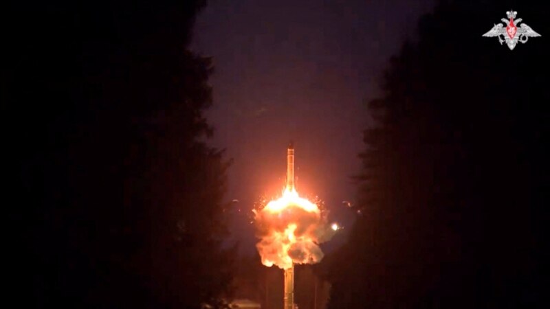 Rusia face repetiții pentru lansarea unui atac nuclear de proporții
