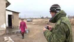 Жители неблагоустроенного пригорода Бишкека снимают короткометражки о своей жизни