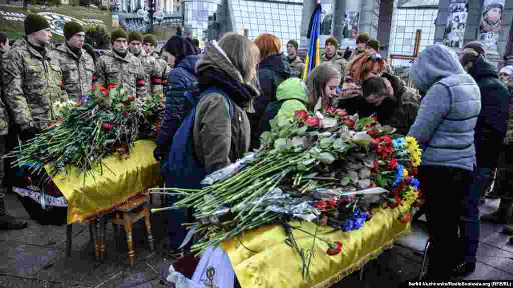 Познайомившись на Майдані під час Революції гідності, вже на початку збройної агресії Росії вони вирушили захищати Україну на Донбас