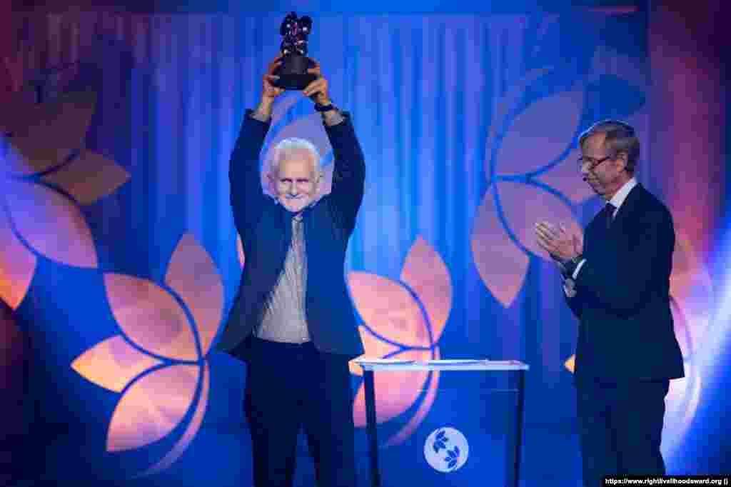 Алесь Бяляцкі атрымлівае прэмію &laquo;Right Livelihood Award&raquo;, Стакгольм, 3 сьнежня 2020