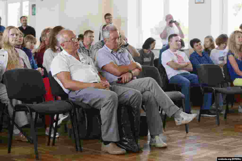 На першых месцах — прадстаўнікі выбарчай камісіі па Кальварыйскай выбарчай акрузе 