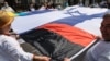 حامیان اوکراینی اسرائیل در برابر سفارت روسیه در کی‌یف، عکس متعلق به بهار سال جاری