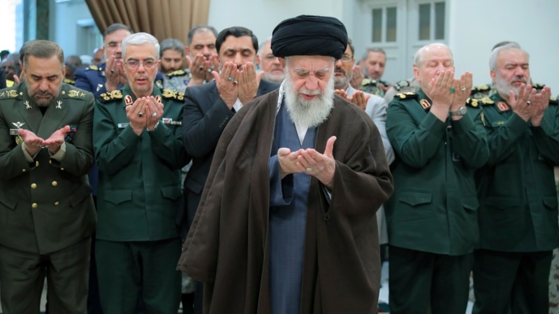 Хаменеи Израилге каршы чабуул үчүн аскерлерге ыраазычылыгын айтты