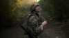 Український військовий на позиції поблизу Костянтинівки, Донеччина, липень 2025 року