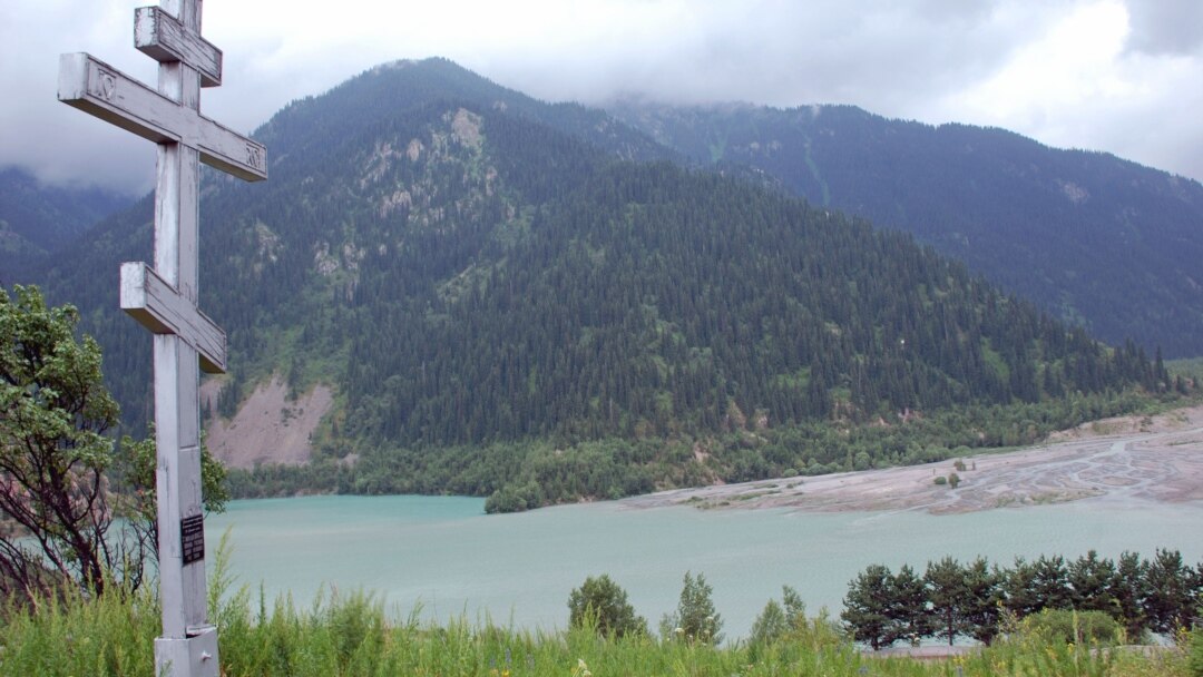 Қызбен тосекте болу секс