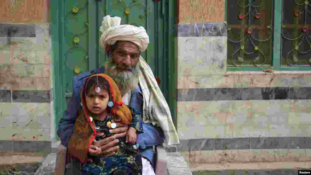 Pakistan - Afganistanski migranti u Pešawaru, 20.03.2012. Foto: Reuters / Fayaz Aziz