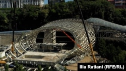 დაშლილი "რიყის დოქები"