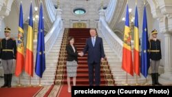 Președintele Klaus Iohannis și premierul Maia Sandu