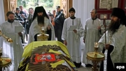 Служба в соборе Александра Невского